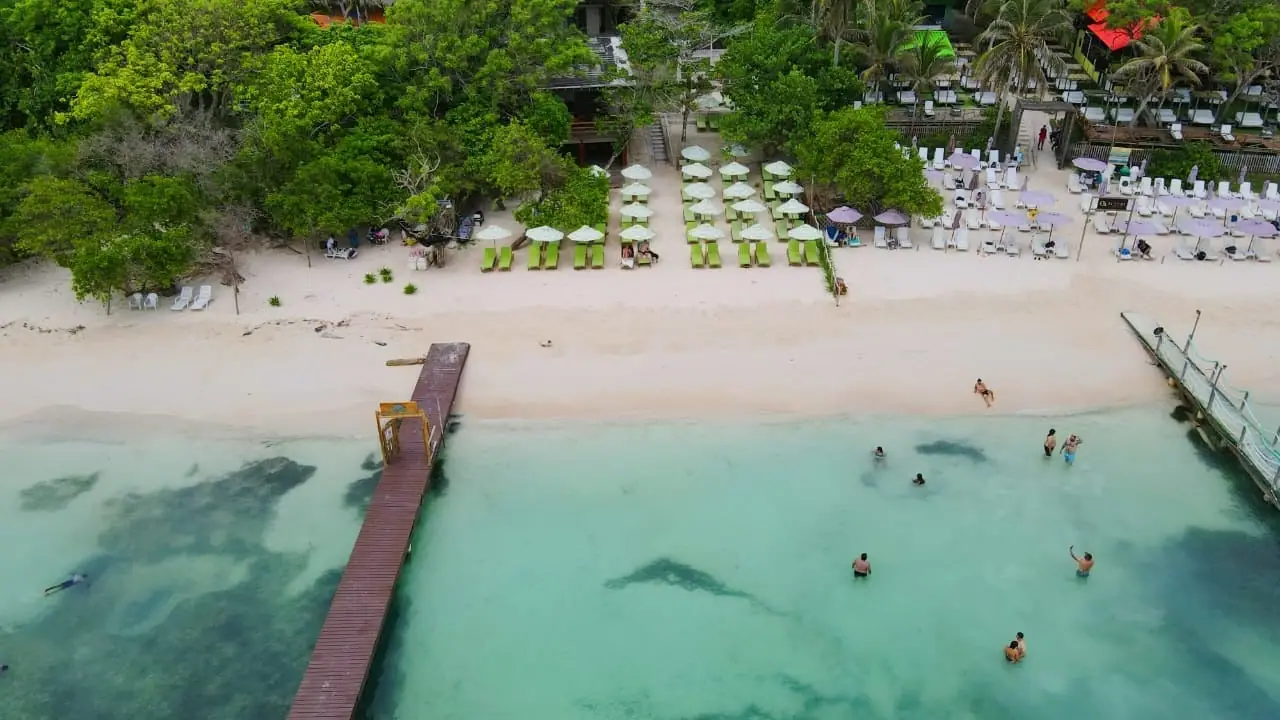 Mantas Beach Islas del Rosario